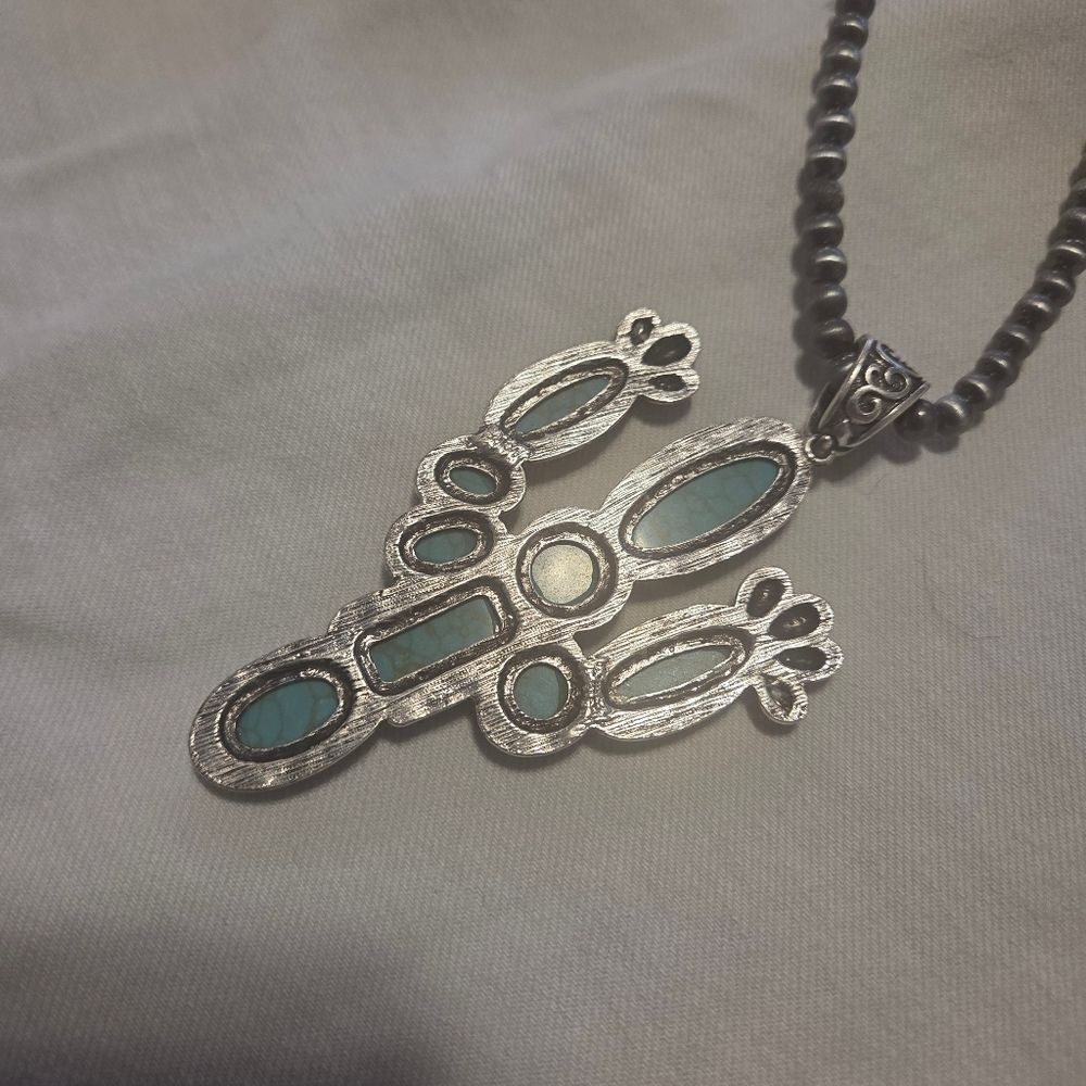 Funky Cactus Pendant Necklace - Picture 5 of 5